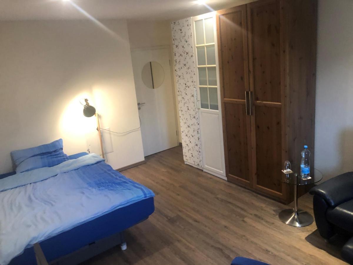 نورنبيرغ Calm Spacy Room, Own Modern Bath, Near Center, To 1 Person Or A Couple - Not Suitable For Craftsmen, Not Accepted - Privatly Rented المظهر الخارجي الصورة